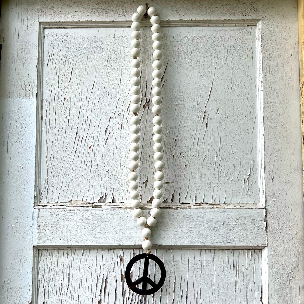 Large Primitive Distressed Style White Wood And Metal Peace Sign Wall Hanging.